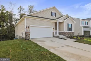 12229 Fallen Timbers Cir, Hagerstown, MD 21740 - Photo 4