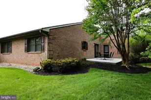 1025 Matthew Ct, Hagerstown, MD 21742 - Photo 14