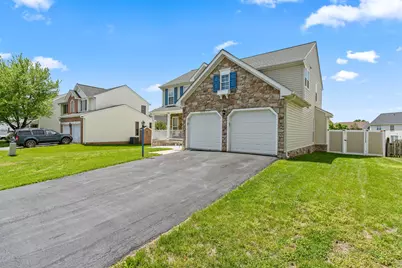 18318 Lyles Drive, Hagerstown, MD 21740 - Photo 2