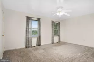 327 E Ridge Dr, Hagerstown, MD 21740 - Photo 14
