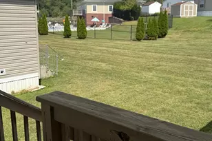 11307 Hawthorne Ct, Hagerstown, MD 21740 - Photo 6