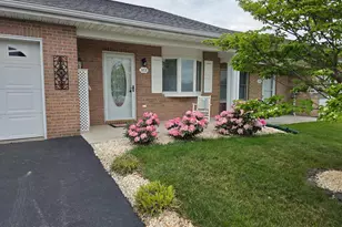 372 Winding Oak Dr, Hagerstown, MD 21740 - Photo 2