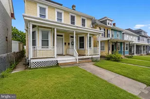 914 Salem Ave, Hagerstown, MD 21740 - Photo 1