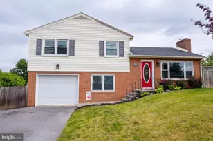 18608 Maugans Ave, Hagerstown, MD 21742 - Photo 1