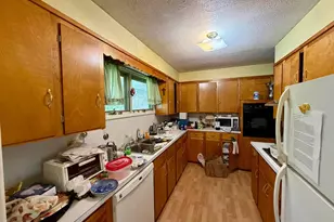 16 Bittersweet Dr, Hagerstown, MD 21740 - Photo 6