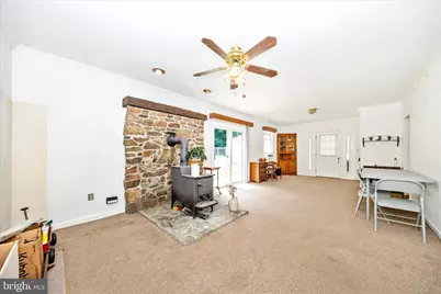 9607 Crystal Falls Drive, Hagerstown, MD 21740 - Photo 18