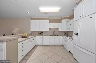 319 Sunbrook Ln, Hagerstown, MD 21740 - Photo 20