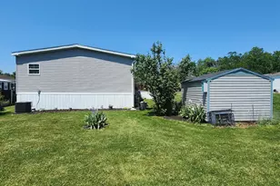 14125 Zinnia Ln, Hagerstown, MD 21742 - Photo 6
