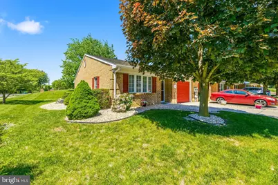 918 W Irvin Avenue, Hagerstown, MD 21742 - Photo 1