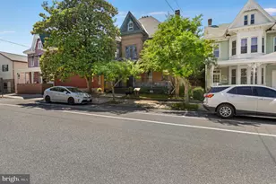 525 N Locust St, Hagerstown, MD 21740 - Photo 2