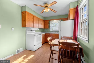 246 Maryland Avenue, Hancock, MD 21750 - Photo 10