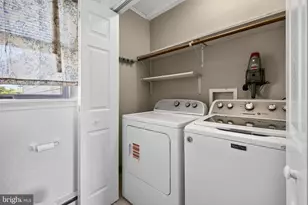 1048 Hampton Cir, Hagerstown, MD 21742 - Photo 28
