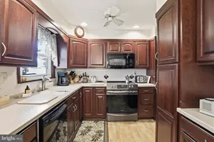 17933 Oak Ridge Dr, Hagerstown, MD 21740 - Photo 12