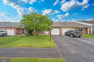 129 Sunflower Dr, Hagerstown, MD 21740 - Photo 40