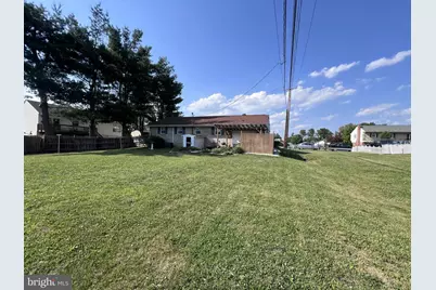 17301 Ontario Drive, Hagerstown, MD 21740 - Photo 6
