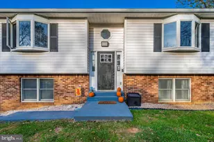 20504 Jefferson Blvd, Hagerstown, MD 21742 - Photo 2