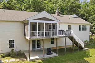 3310 Hawks Hill Ln, Keedysville, MD 21756 - Photo 10