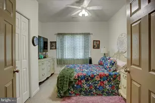 240 Sunbrook Ln, Hagerstown, MD 21742 - Photo 22