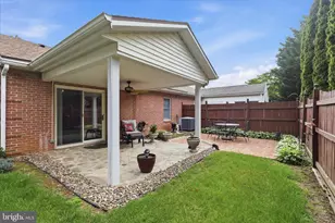 18001 Putter Dr, Hagerstown, MD 21740 - Photo 32