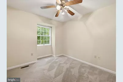 1002 Lindsay Lane, Hagerstown, MD 21742 - Photo 24