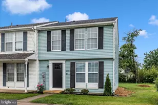 1531 Violet Dr, Hagerstown, MD 21740 - Photo 1