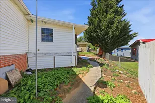 16256 McGregor Dr, Hagerstown, MD 21740 - Photo 48