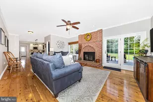 11203 Parkwood Dr, Hagerstown, MD 21742 - Photo 14