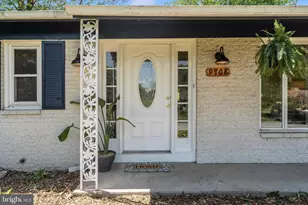 9708 Fernwood Ln, Hagerstown, MD 21740 - Photo 2