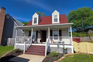 1236 Magnolia Ct, Hagerstown, MD 21742 - Photo 1