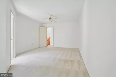 1323 Lindsay Lane, Hagerstown, MD 21742 - Photo 14