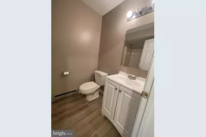 1323 Lindsay Lane, Hagerstown, MD 21742 - Photo 4