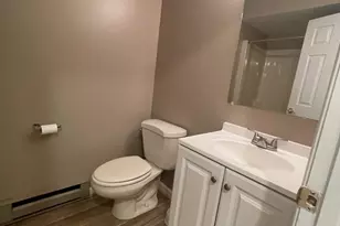 1323 Lindsay Ln, Hagerstown, MD 21742 - Photo 4
