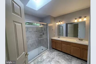 1323 Lindsay Lane, Hagerstown, MD 21742 - Photo 6