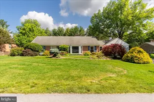 19022 Cherry Tree Dr, Hagerstown, MD 21742 - Photo 2