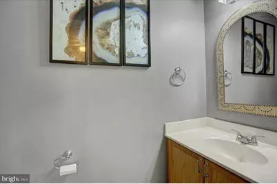 1153 Lindsay Lane, Hagerstown, MD 21742 - Photo 10