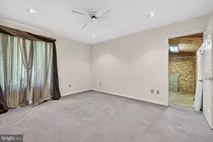 20001 Cherry Hill Cir, Hagerstown, MD 21742 - Photo 24