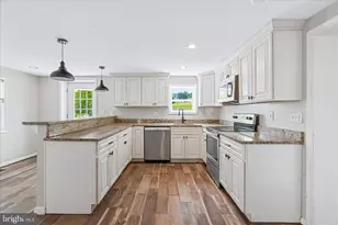 20219 Locust Grove Rd, Rohrersville, MD 21779 - Photo 12