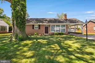 11 Catawba Pl, Hagerstown, MD 21742 - Photo 2