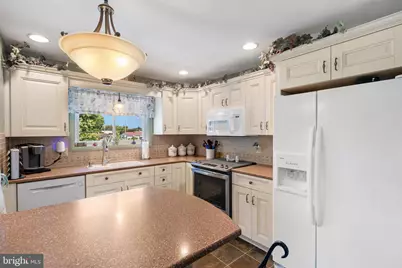 17707 Woodcrest Road, Hagerstown, MD 21740 - Photo 14