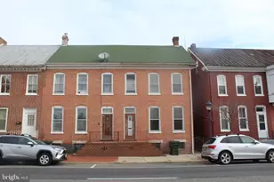 134 E Washington St, Hagerstown, MD 21740 - Photo 1