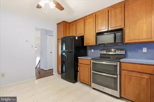 17813 Greentree Terrace, Hagerstown, MD 21740 - Photo 8