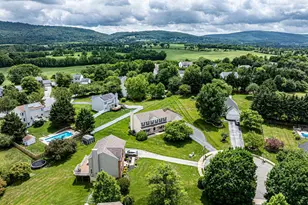 2 Redfern Pl, Boonsboro, MD 21713 - Photo 4