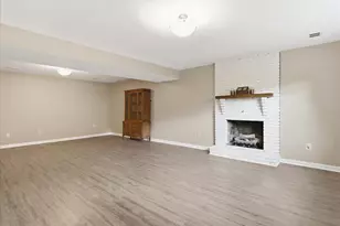 1059 Valleybrook Dr, Hagerstown, MD 21742 - Photo 22