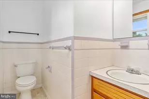 10602 Oak Tree Cir, Williamsport, MD 21795 - Photo 16