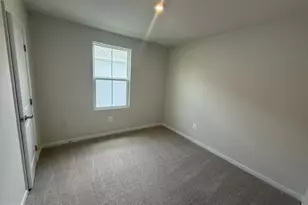 1406 Lieutenant Johnson Dr, Hagerstown, MD 21740 - Photo 16