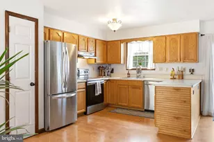 93 Byron Dr, Smithsburg, MD 21783 - Photo 6