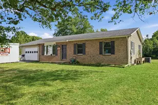 12321 Walnut Point W, Hagerstown, MD 21740 - Photo 2