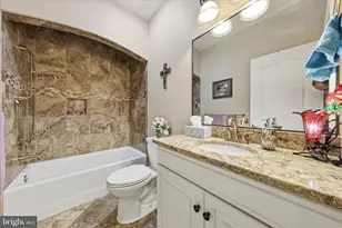 19404 Amethyst Dr, Hagerstown, MD 21742 - Photo 8