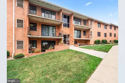 1745 Edgewood Hill Circle #2, Hagerstown, MD 21740 - Photo 2