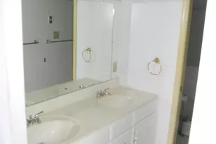 121 Southern Oak Dr, Hagerstown, MD 21740 - Photo 14